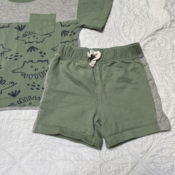 Carter's Two Piece Dinosaur Outfit Size 18m - Picture 6 of 6